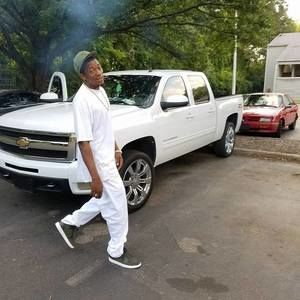 Meet your Posher, Micah